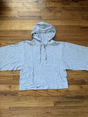 NWT Josie Linen Instincts Hooded Poncho Top Ash Heather Gray (Size M)
